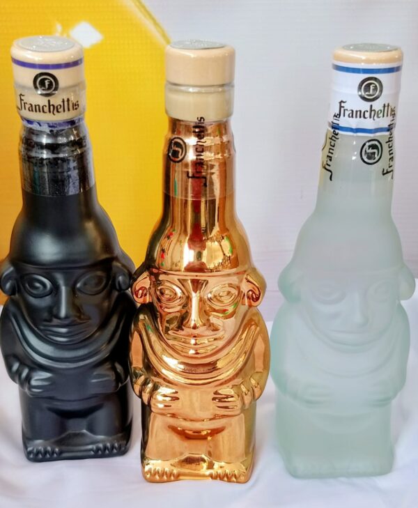 Pisco Huaco - Acholado y Quebranta